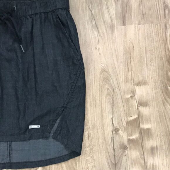 - Bench Sporty Skirt Size S - Picture 2 of 5